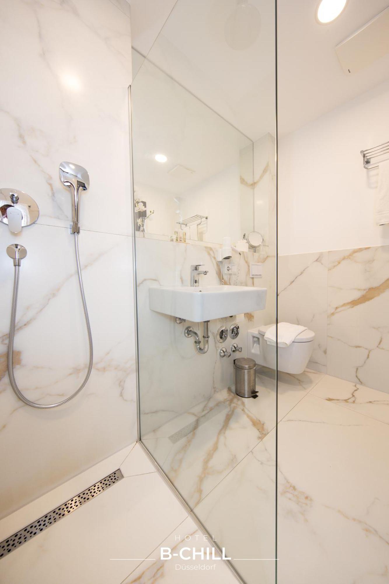 Hotel Haus Hillesheim 4*